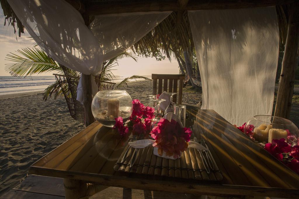 Clandestino Beach Resort Parrita Eksteriør bilde